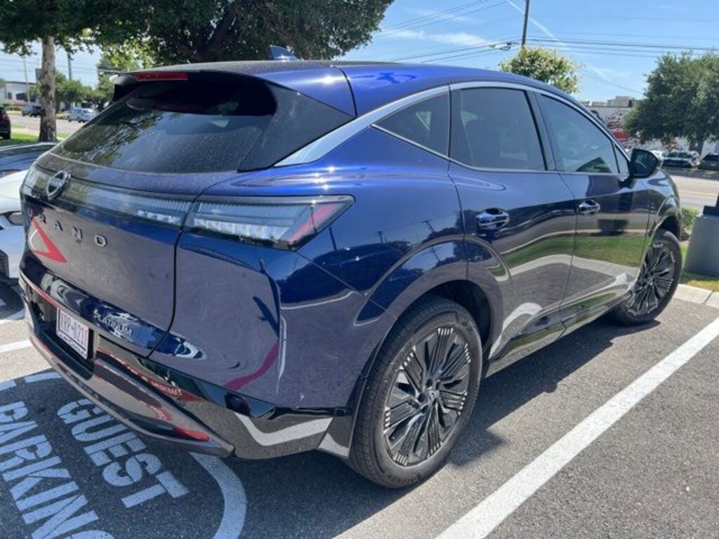 Used 2025 Nissan Murano Platinum SUV