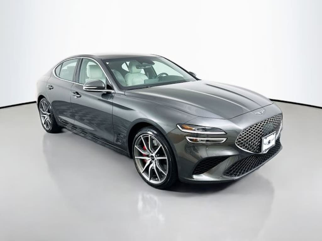 Used 2025 Genesis G70 2.5T Sedan