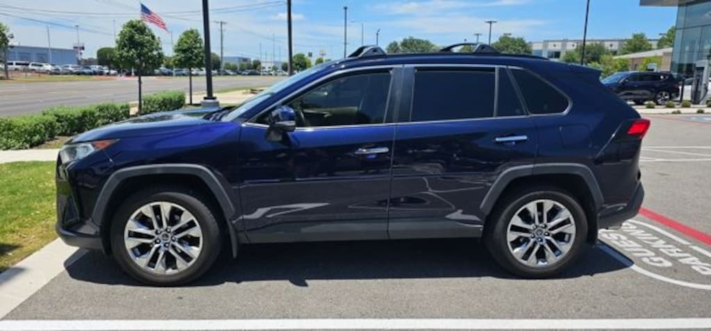 Used 2019 Toyota RAV4 Limited SUV