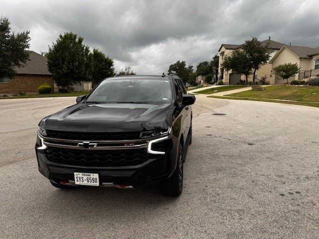 2022 Chevrolet Tahoe Z71 photo 3