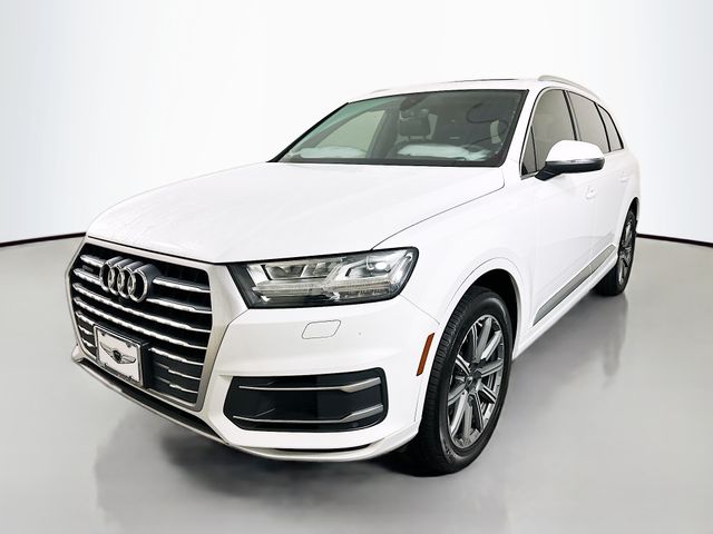 2019 Audi Q7 Premium Plus's photo