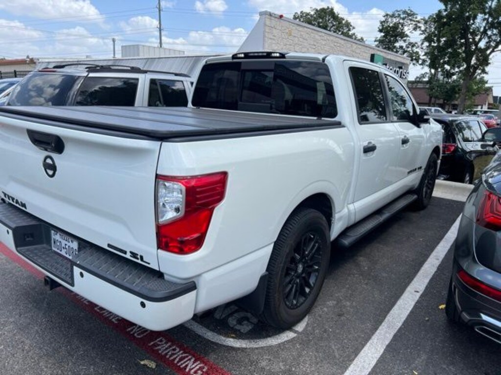 Used 2018 Nissan Titan SL Truck