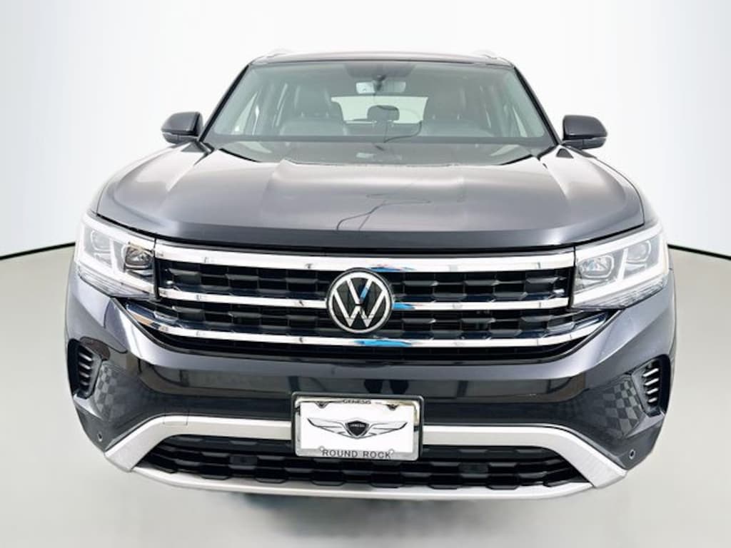 Used 2022 Volkswagen Atlas Cross Sport 2.0T SE w/Technology SUV