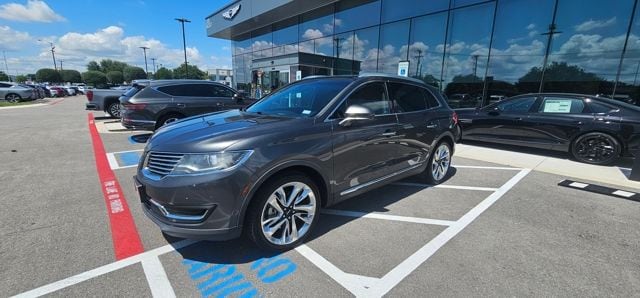 2018 Lincoln MKX Reserve FWD's photo