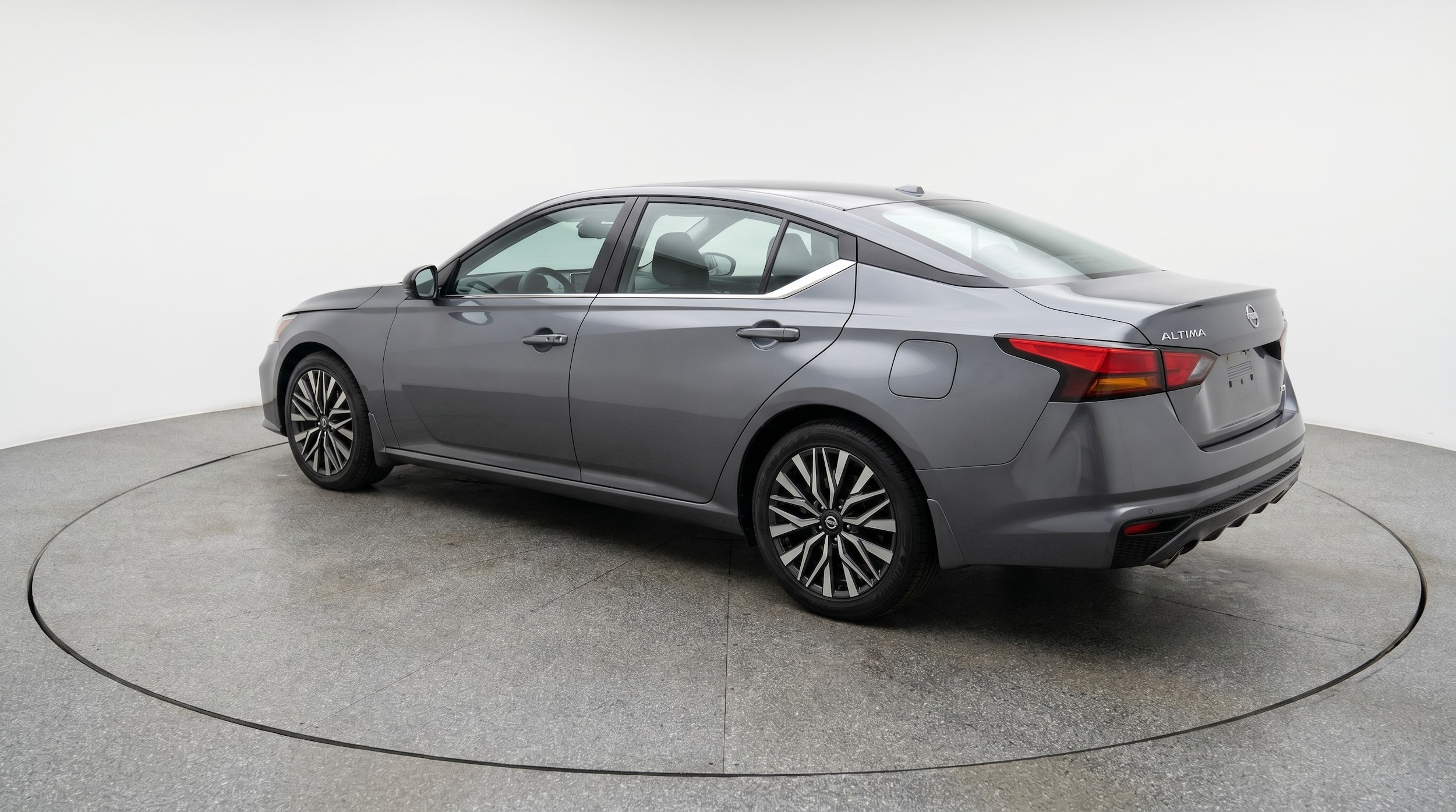 Thumbnail: 2025 Nissan Altima - 5