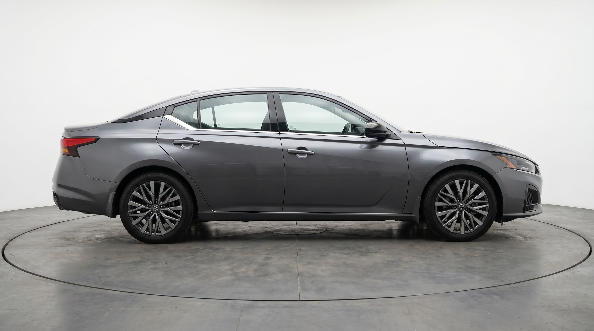 Thumbnail: 2025 Nissan Altima - 8