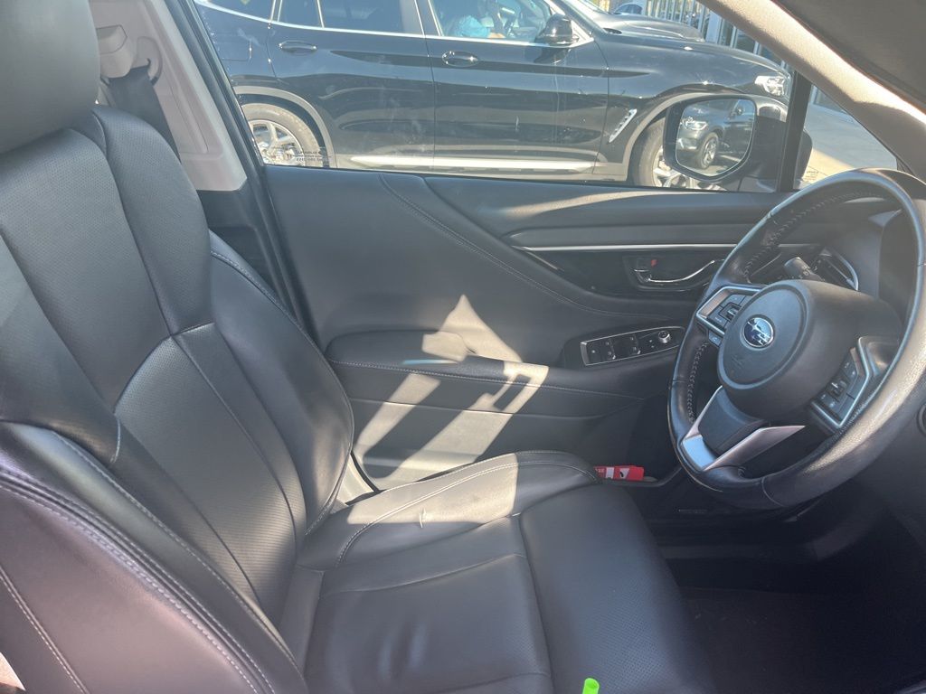 2021 Subaru Outback Limited XT photo 4