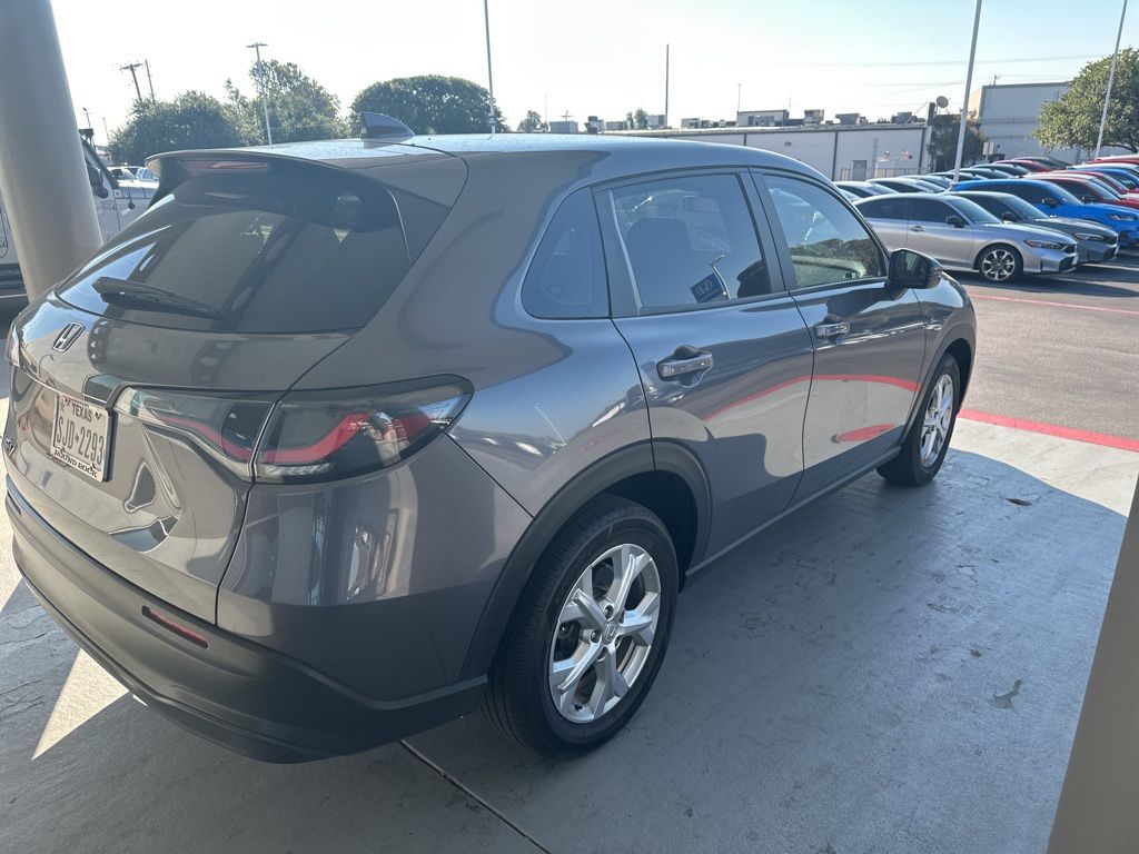 2023 Honda HR-V LX 2WD photo 3