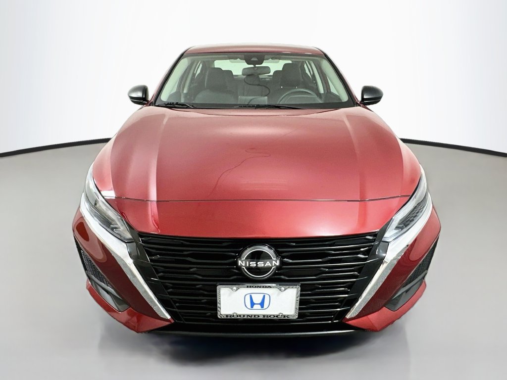 Used 2024 Nissan Altima 2.5 SV Sedan