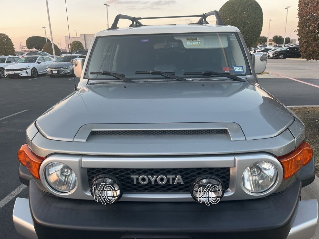 Used 2012 Toyota FJ Cruiser 4x2 AT SUV