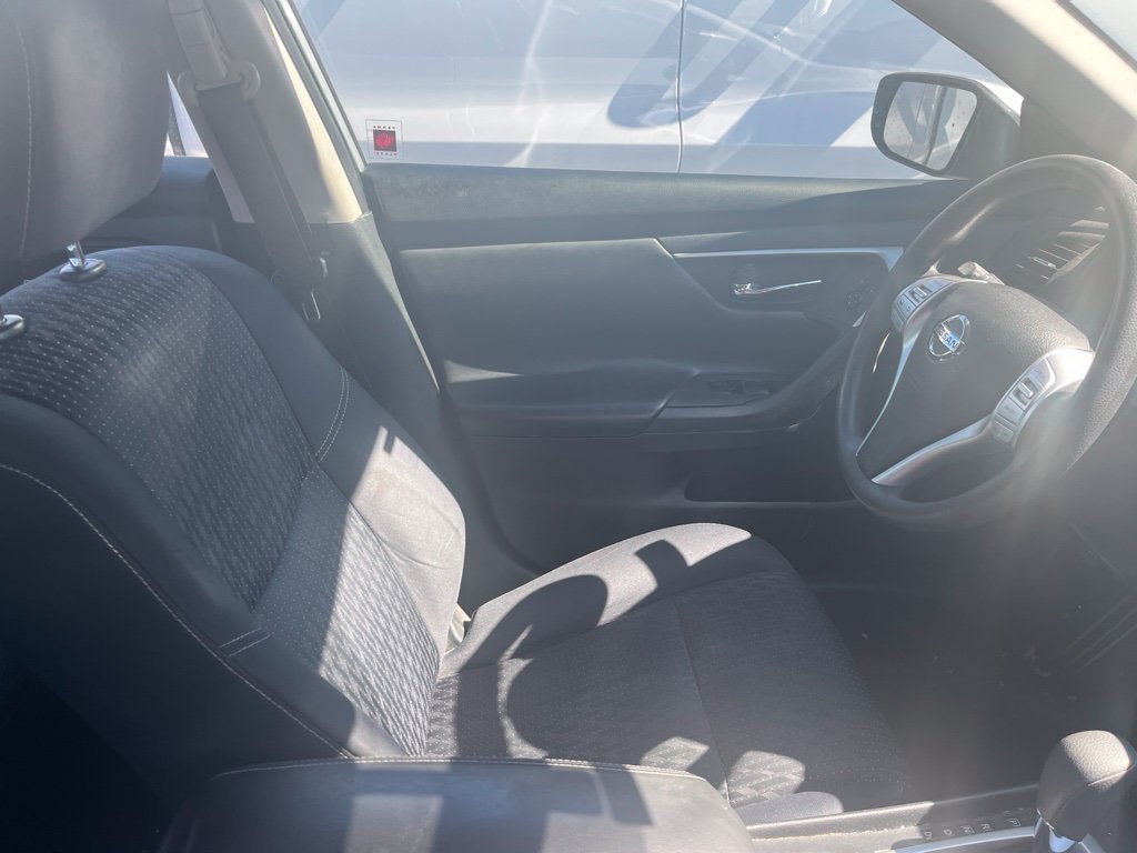Used 2016 Nissan Altima 2.5 S Sedan