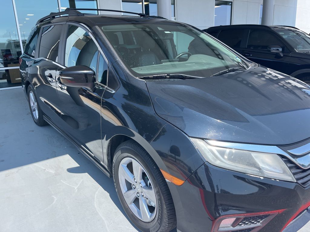 2018 Honda Odyssey EX-L photo 3