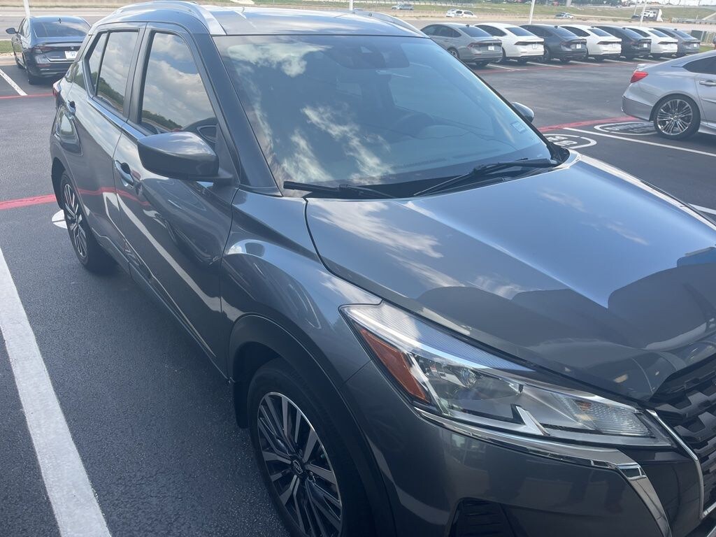 Used 2022 Nissan Kicks SV SUV