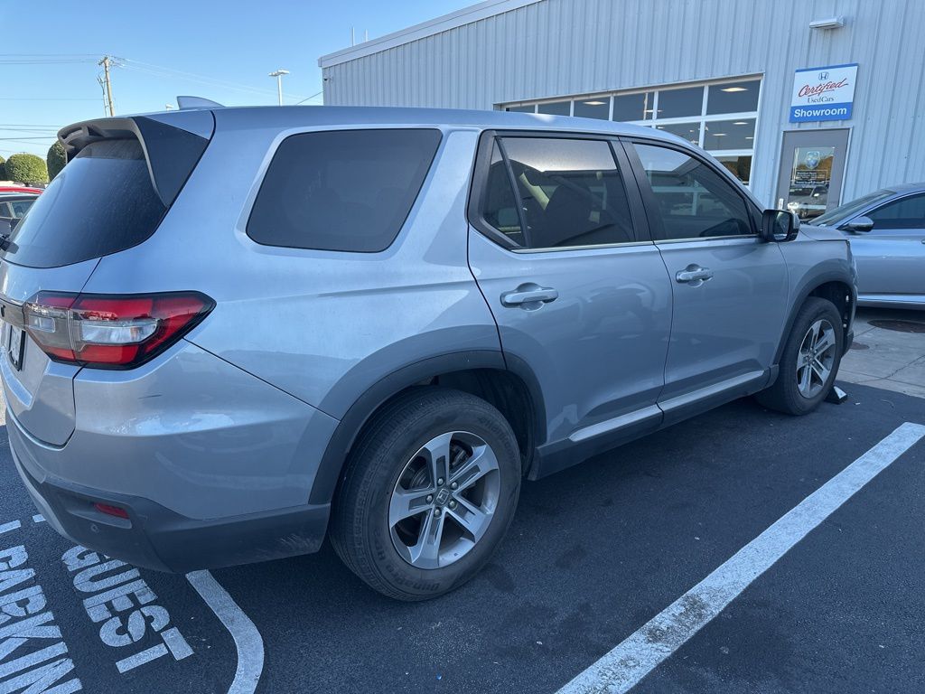 2023 Honda Pilot EX-L photo 2