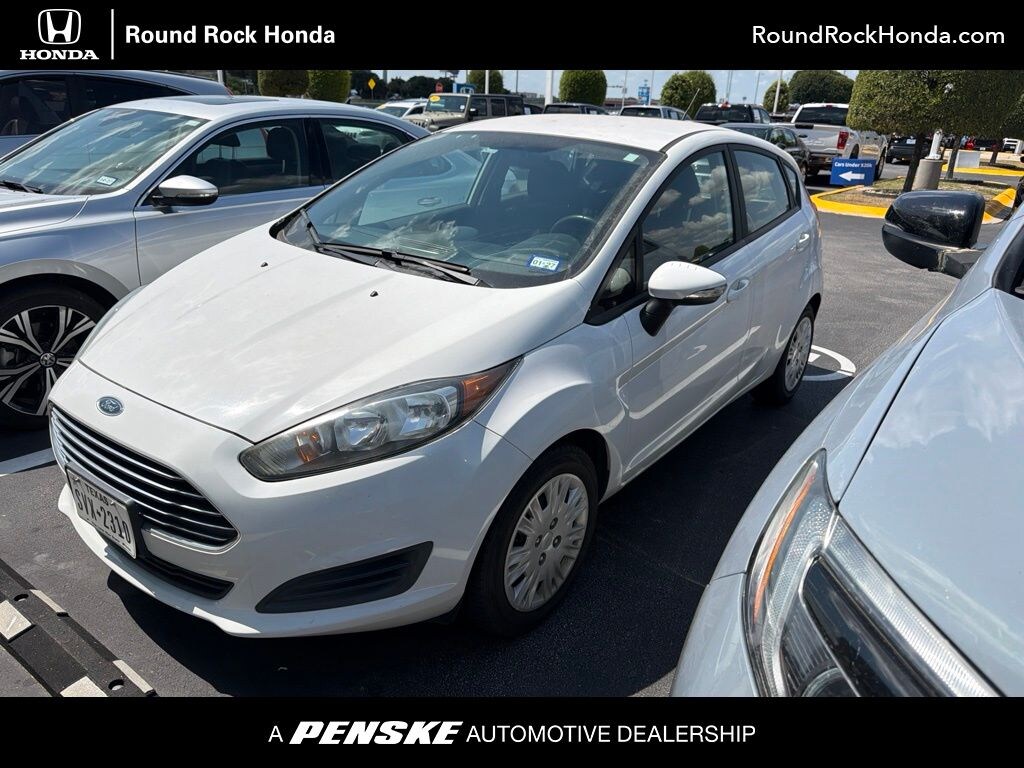 Used 2015 Ford Fiesta SE Hatchback