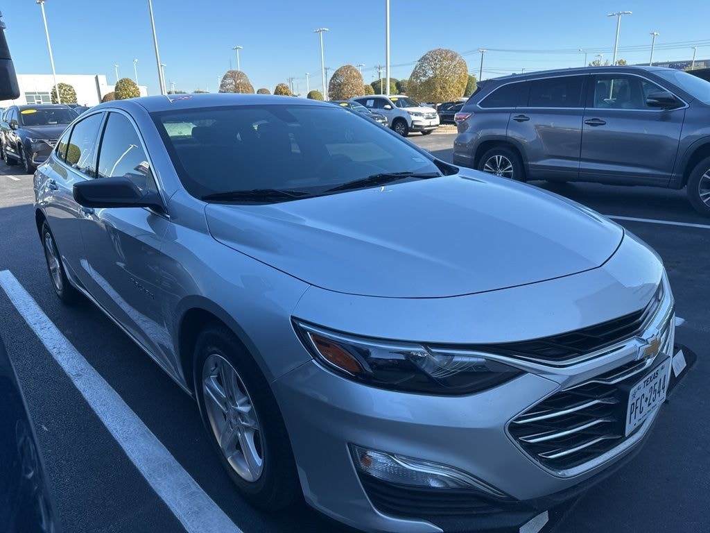 Used 2021 Chevrolet Malibu LS w/1LS Sedan