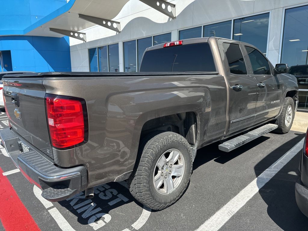 2014 Chevrolet Silverado 1500 LT photo 2