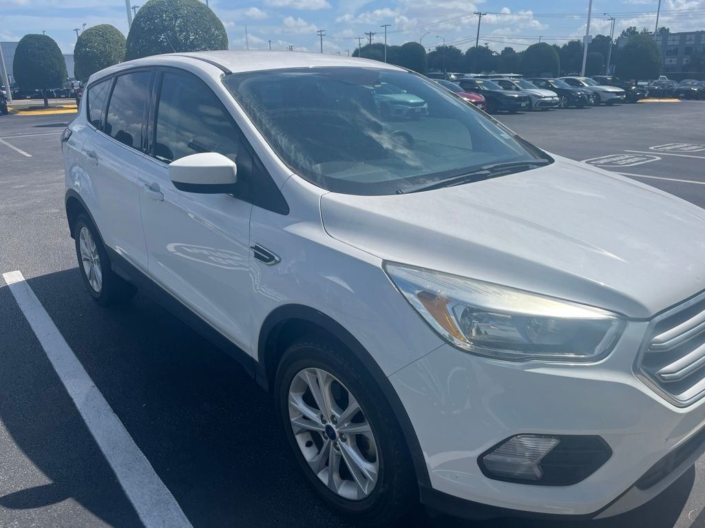Used 2017 Ford Escape SE SUV