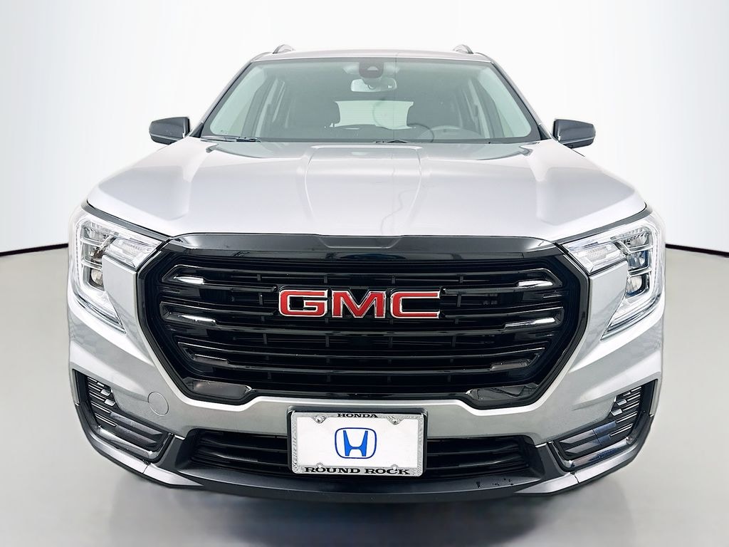 Used 2024 GMC Terrain SLE SUV