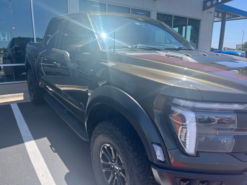 Used 2025 Ford F-150 Raptor Truck SuperCrew Cab