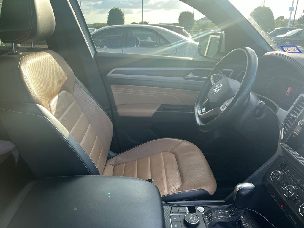 Used 2022 Volkswagen Atlas Cross Sport 3.6L V6 SEL Premium R-Line SUV