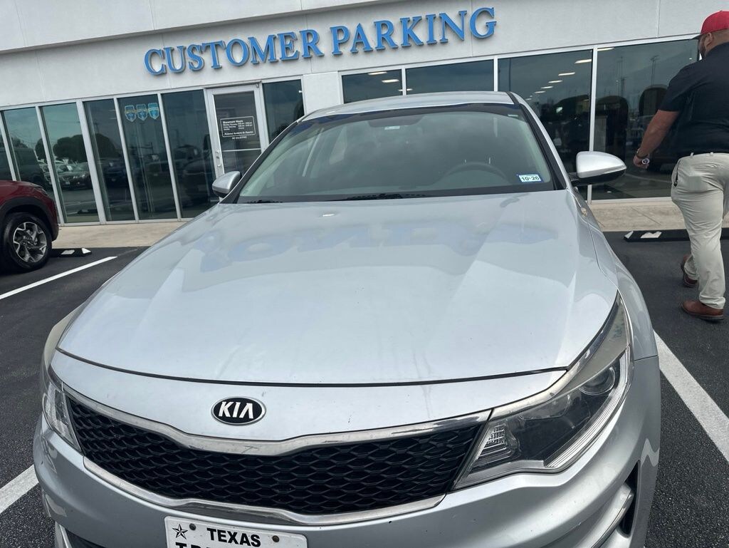 Used 2016 Kia Optima LX Sedan
