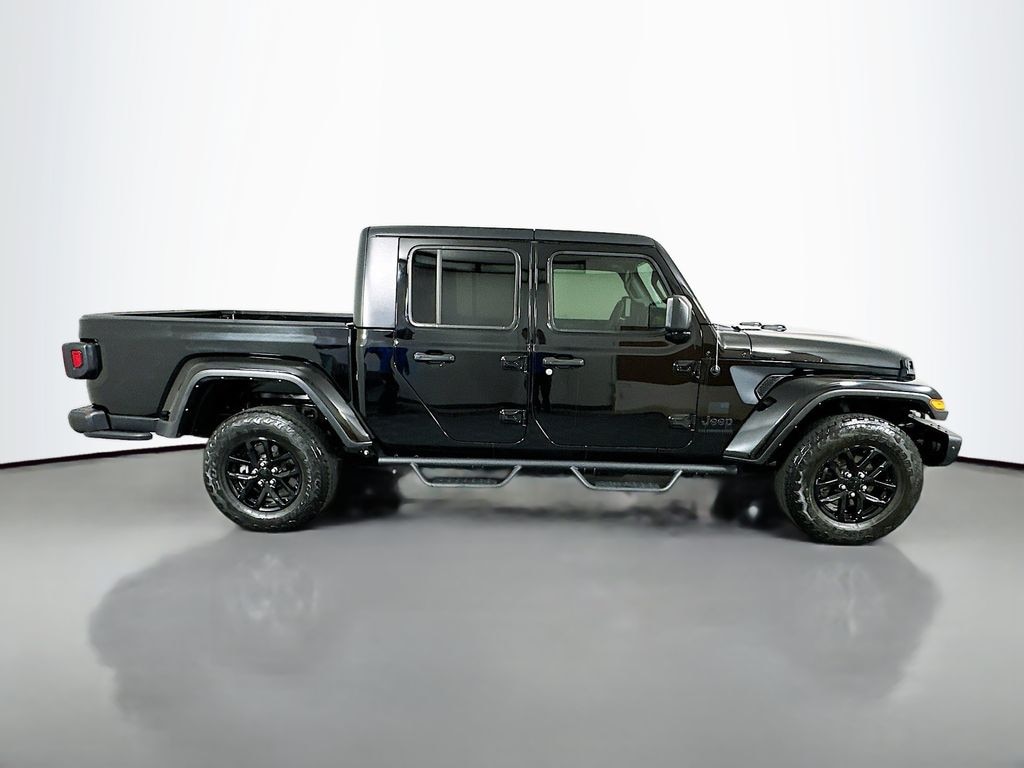 Used 2023 Jeep Gladiator Sport Truck Crew Cab