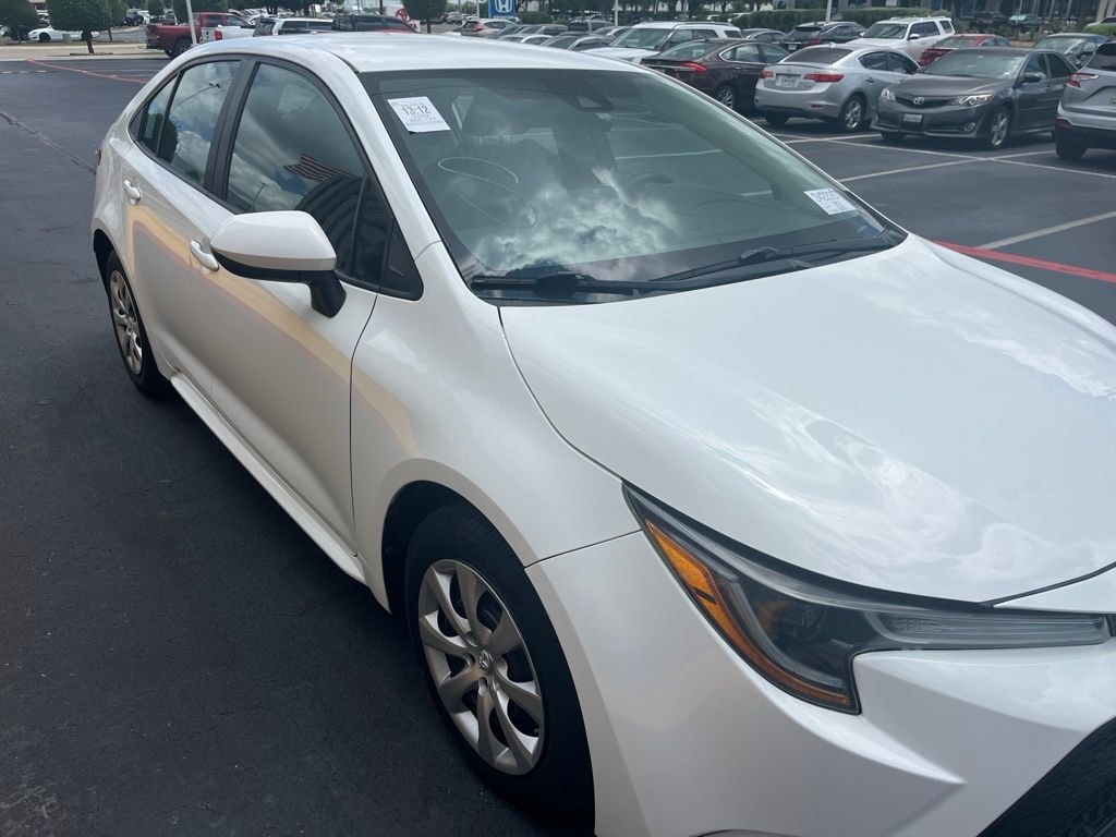Used 2020 Toyota Corolla LE Sedan
