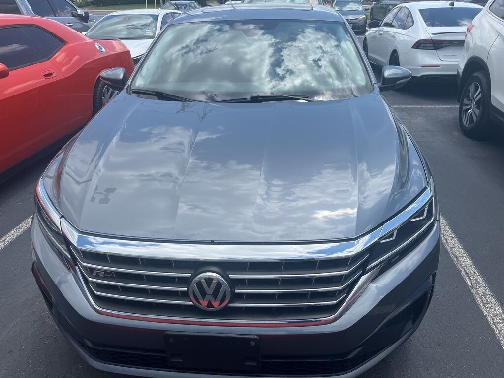 Used 2020 Volkswagen Passat 2.0T R-Line Sedan