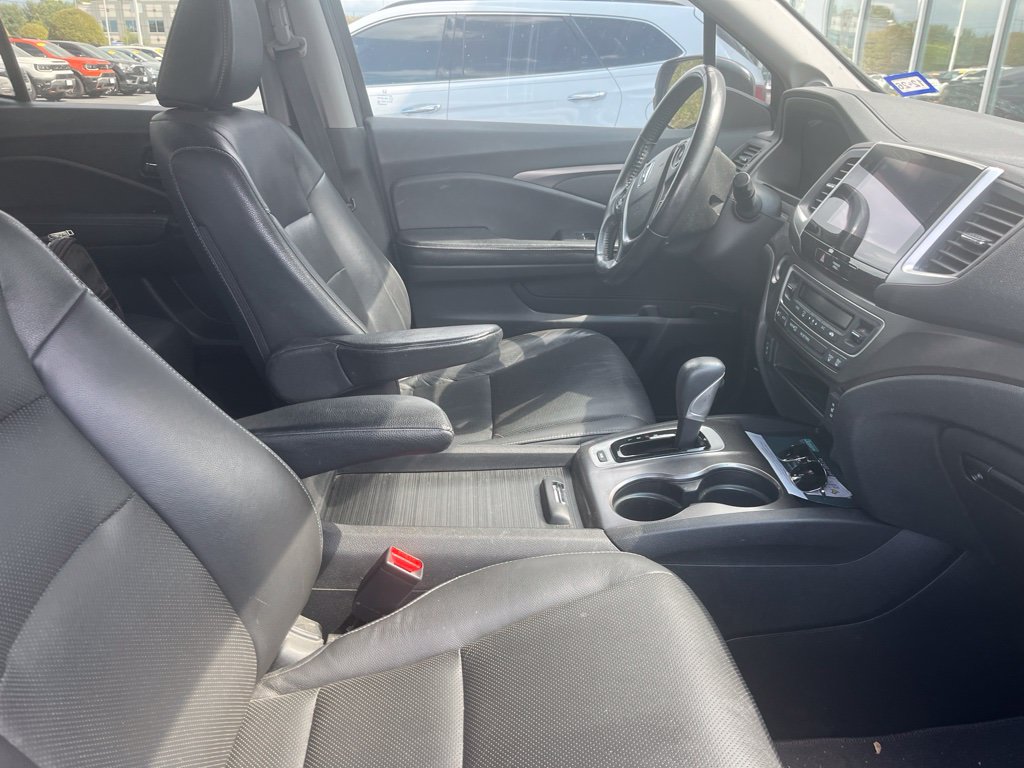 Used 2018 Honda Ridgeline RTL-T FWD Truck Crew Cab