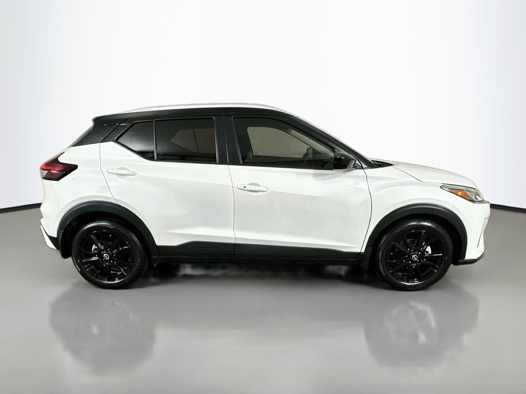 Used 2024 Nissan Kicks SV SUV