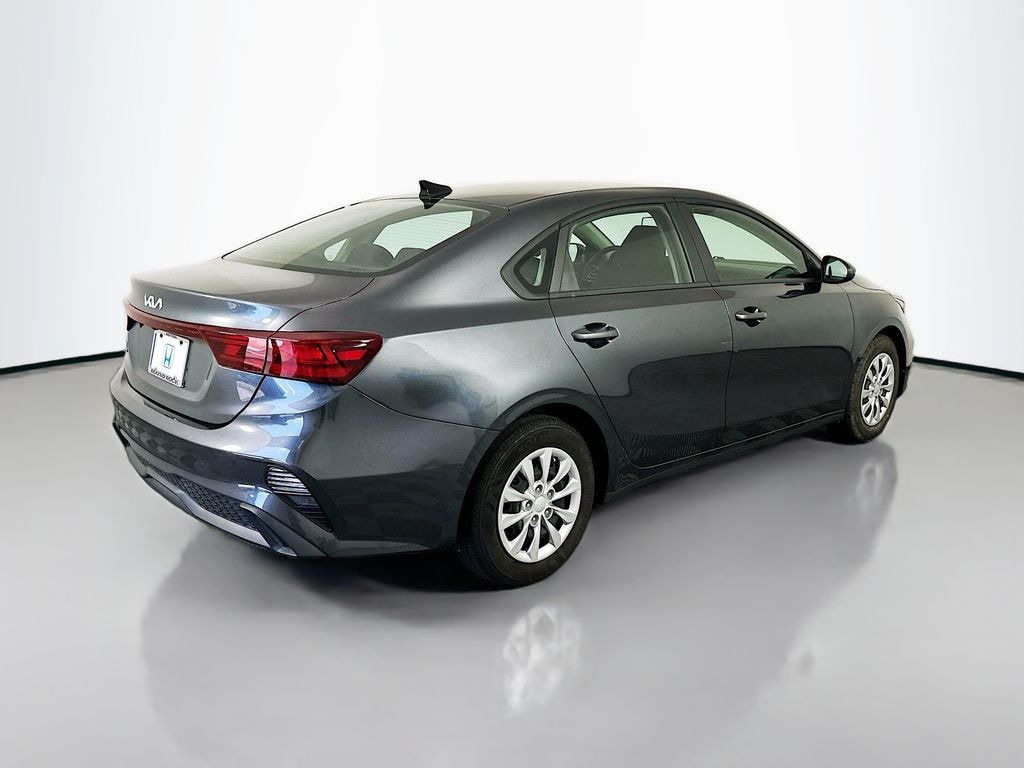Used 2024 Kia Forte LX Sedan