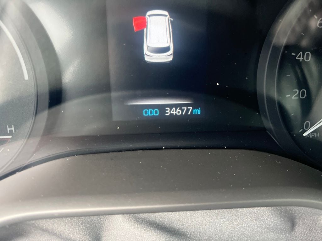 Used 2023 Toyota Sienna XLE 8 Passenger Van Passenger Van