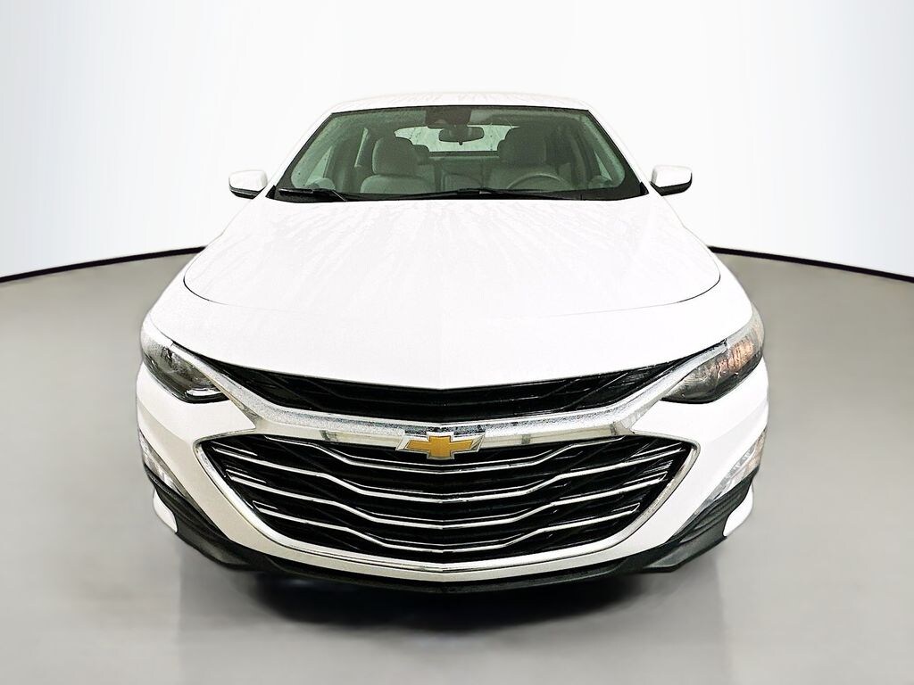 Used 2025 Chevrolet Malibu 1LT Sedan