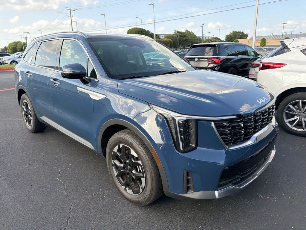 Used 2024 Kia Sorento S SUV