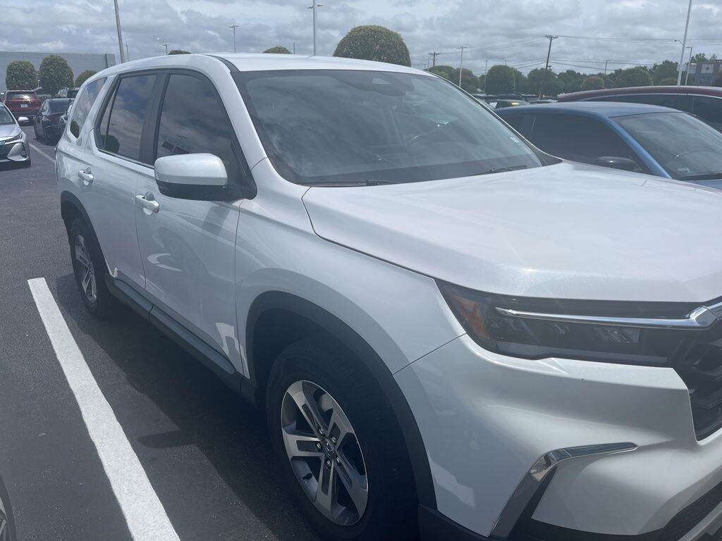 Certified 2023 Honda Pilot EX-L 7 Passenger SUV