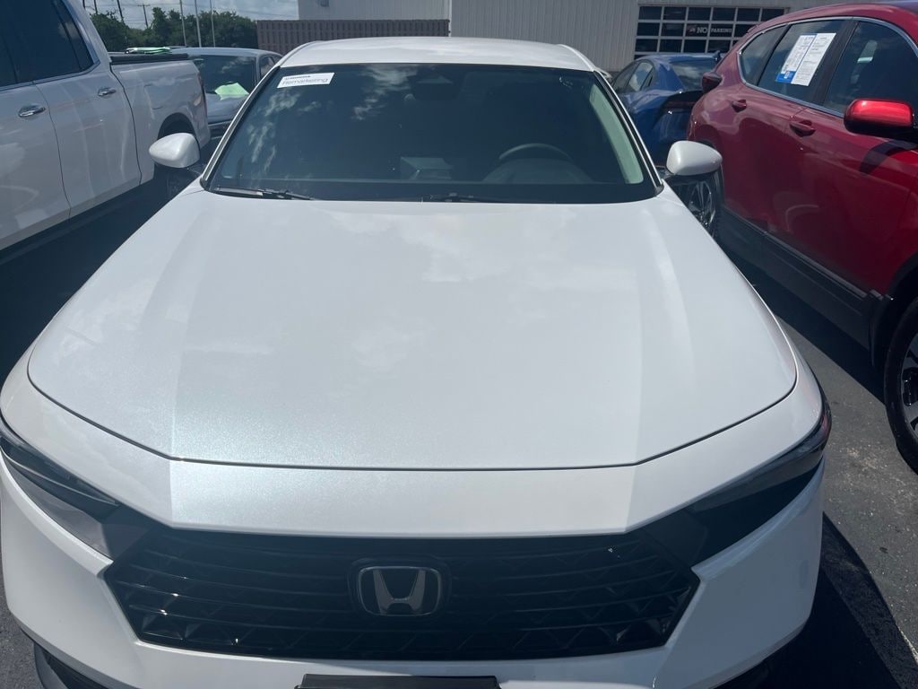 Certified 2025 Honda Accord LX Sedan