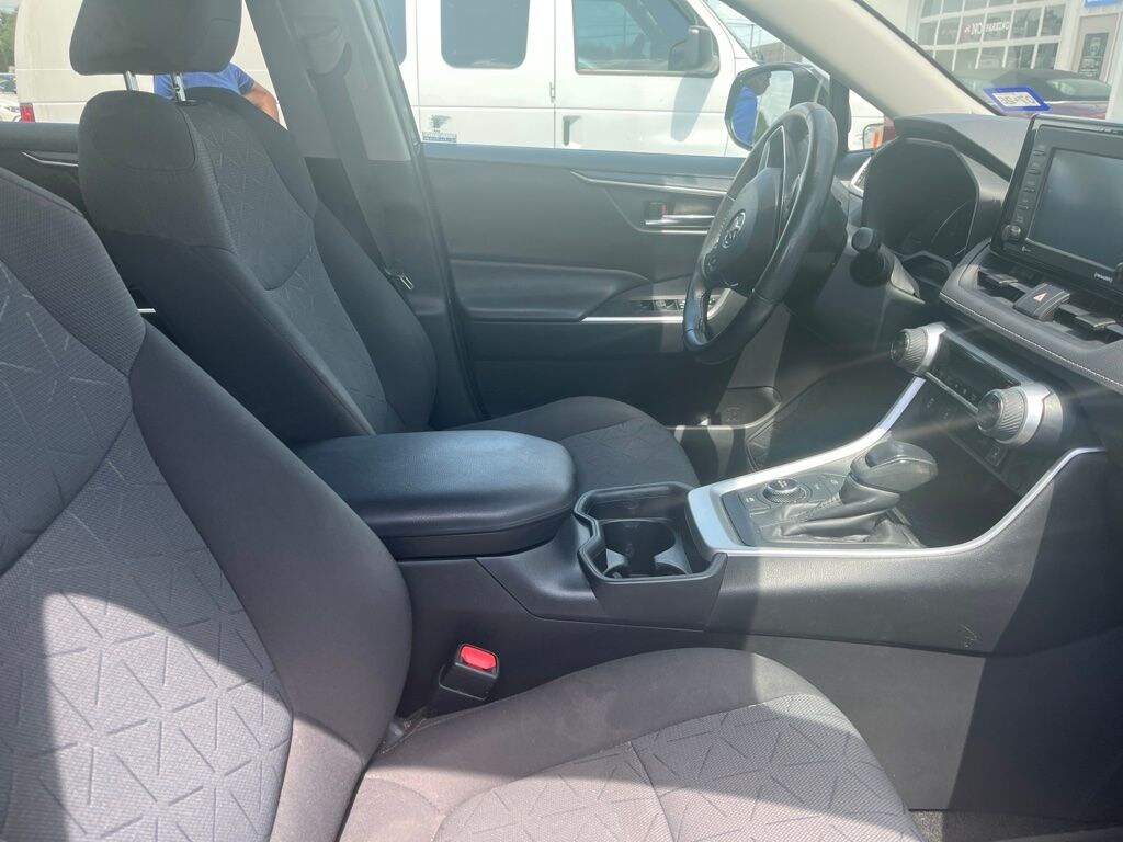 Used 2020 Toyota RAV4 Hybrid XLE SUV