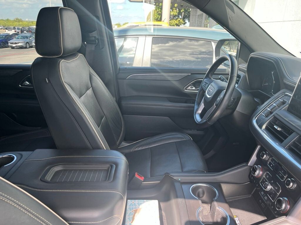 Used 2021 GMC Yukon SLT SUV