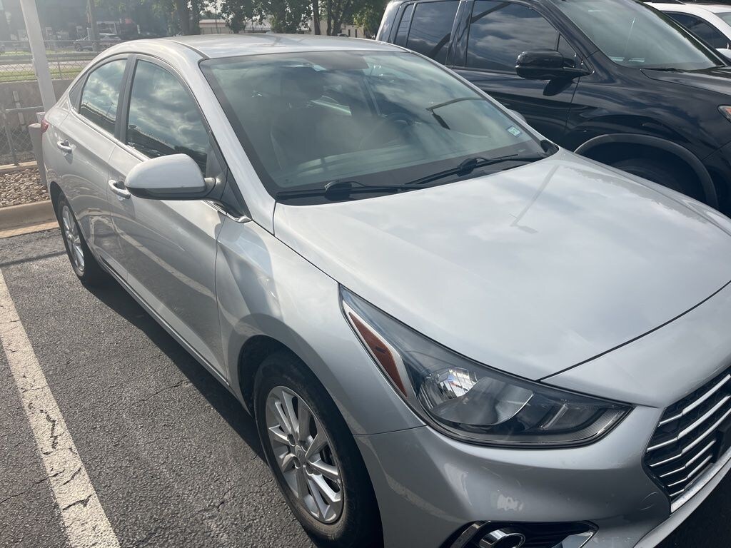Used 2022 Hyundai Accent SEL Sedan