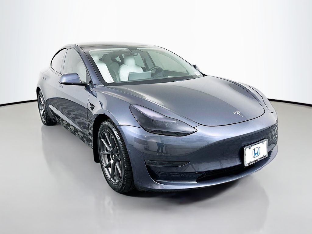 2022 Tesla Model 3 photo 3