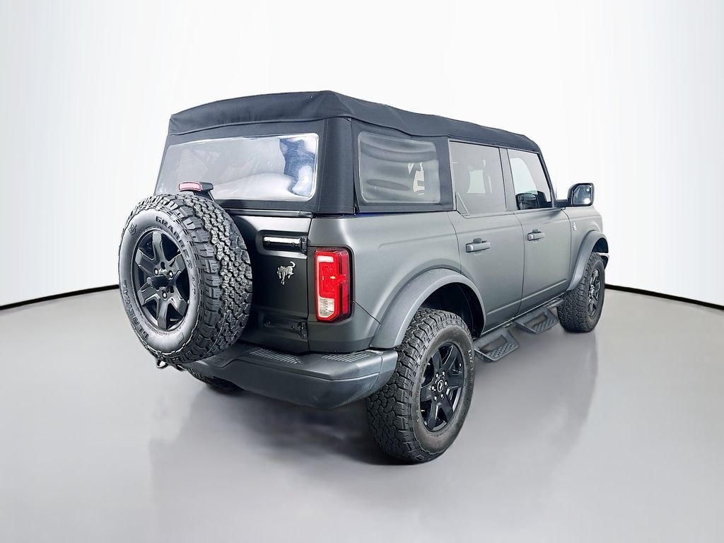 Used 2024 Ford Bronco Black Diamond SUV