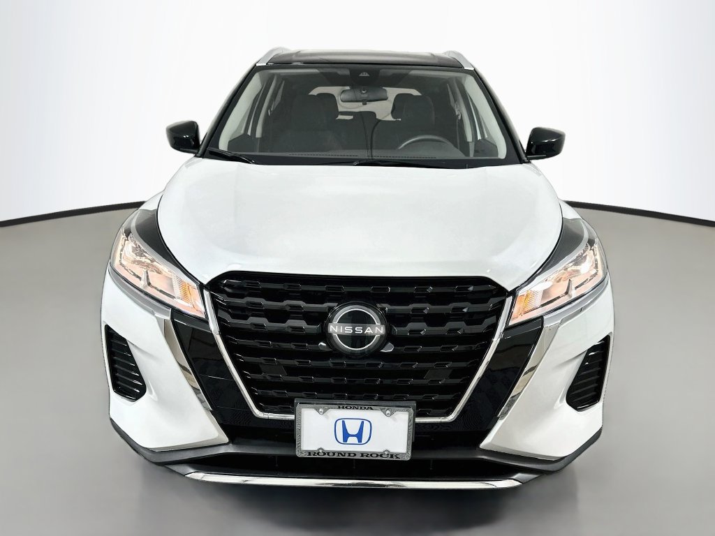 Used 2024 Nissan Kicks SV SUV