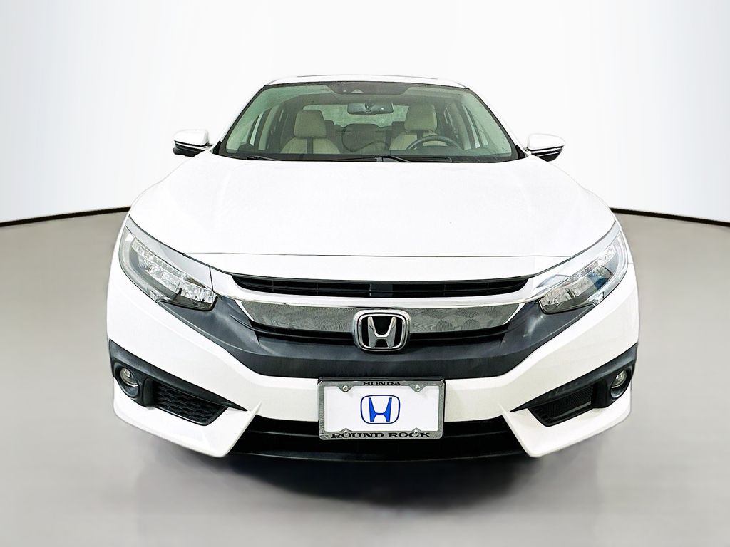 2018 Honda Civic Touring photo 2