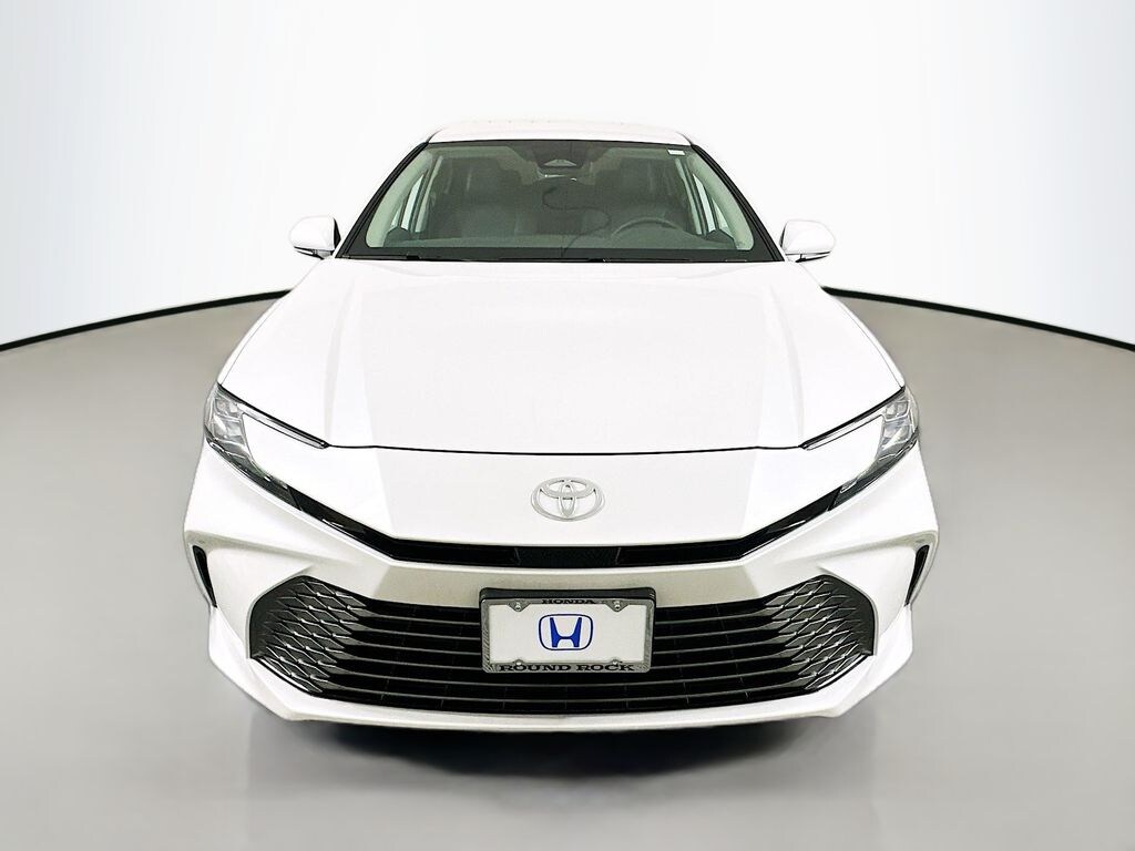 Used 2025 Toyota Camry XLE Sedan