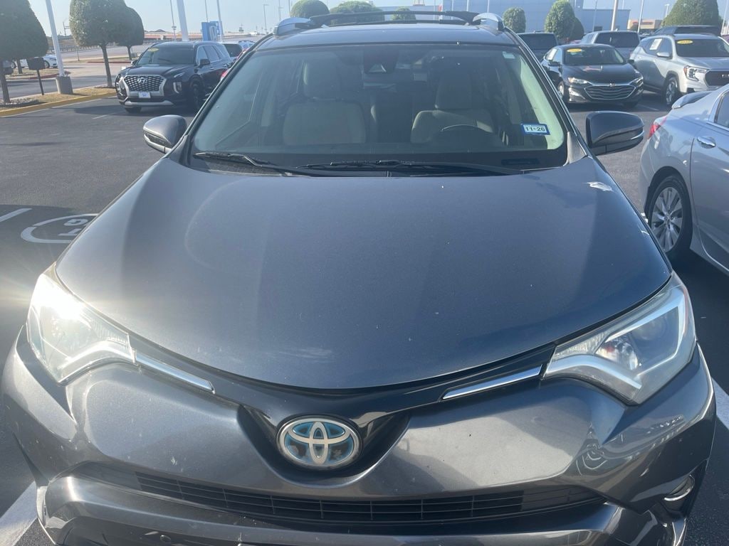 Used 2017 Toyota RAV4 Hybrid XLE SUV