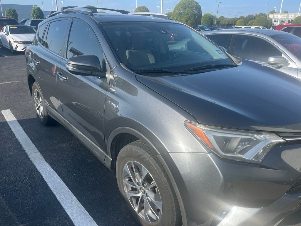 Used 2017 Toyota RAV4 Hybrid XLE SUV