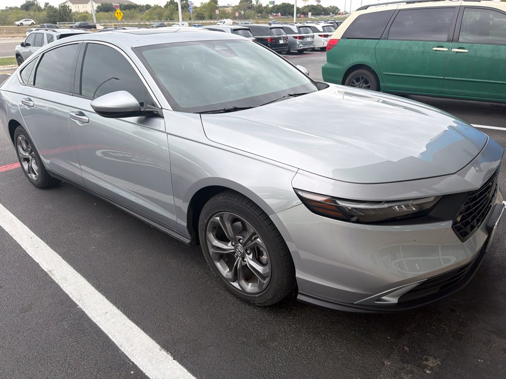 Used 2024 Honda Accord EX Sedan
