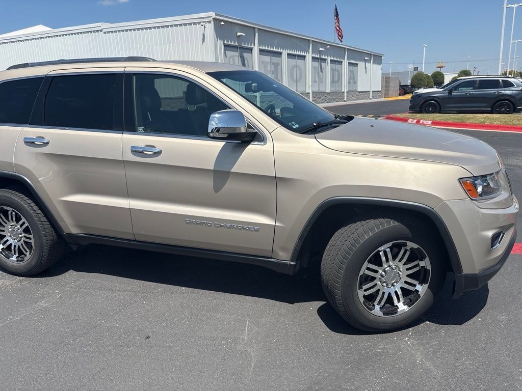 Used 2014 Jeep Grand Cherokee Limited 4x2 SUV