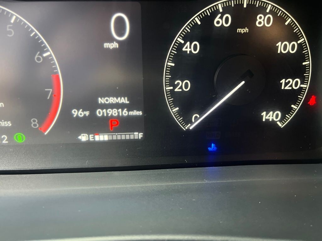 Certified 2025 Honda Pilot Touring SUV